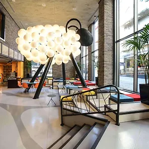Ibis Styles Center Hotell